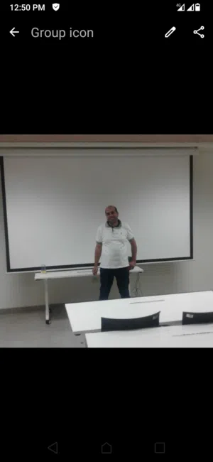 افتح أبواب المستقبل وتحدث الإنجليزية بثقة وطلاقة مع دروس احترافية مصممة لتوصلك للنجاح بسرعة