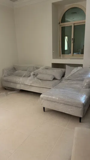 Abyat Used Grey Couch
