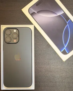 iPhone 16 Pro Max
