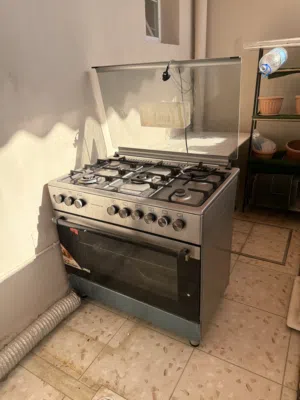 غاز مستعمل نضيف ولا فيه شي