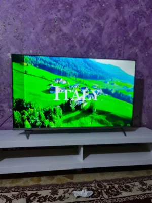 شاشة سمارت tcl حجم 50 مع ميز