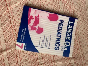 كتب سنوات الكلينيكال لطلاب الطب - باطني وجراحة وأطفال ونسائية وتوليد وماينرات