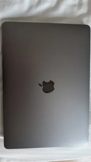 MacBook Pro 13-inch (M1,2020)