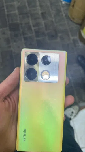 Infinix Note 40 Pro 256 GB in Irbid