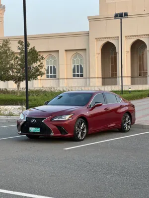 Used Lexus ES in Al Batinah