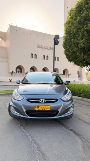 للبيع: هيونداي أكسنت 2016 خليجي -1.6  For Sale: Hyundai Accent 2016 GCC Spec – 1.6L