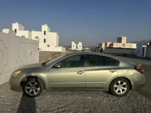 Used Nissan Altima in Muscat