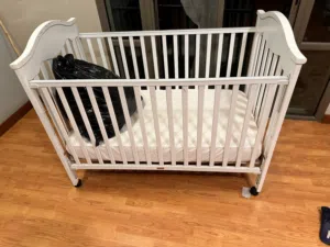 سرير 35 دينار