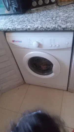 غسالة لا مشاكل بها