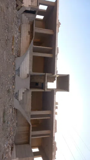 بيت للبيع شقتين منفصلتين