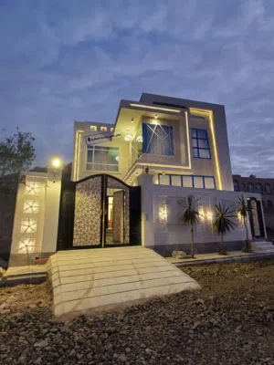 More than 6 bedrooms . Furnished . Yearly2