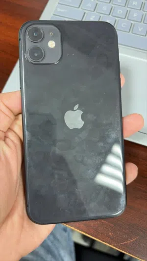 Iphone 11 128 gb black colour