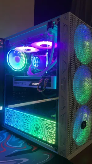 Gaming pc i5-12400f / Gigabyte RTX 3070 White edition