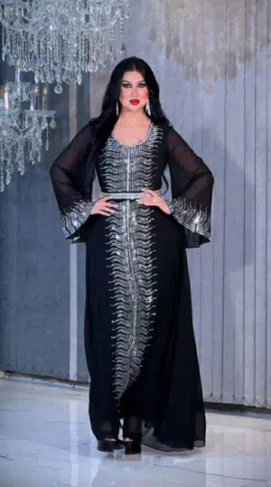 فستان سهرة مميز وراقي متوفر بعدة ألوان وقياسات مختلفة