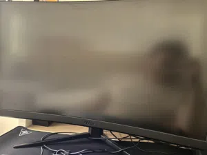 MSI 27 inch curved gaming monitor (excellent condition) MSI G27 CQ4 E2