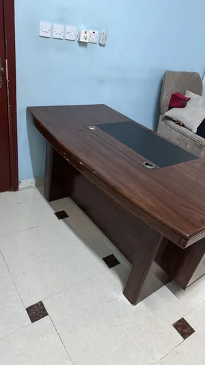 Office Furniture . Used1