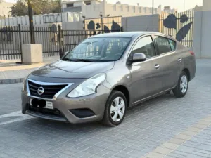 Nissan sunny 2019
