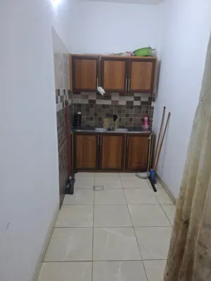 صالون نسائي مجهز بالكامل بسعر حرق