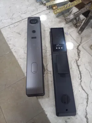 قفل باب الاكتروني مع كاميرا وشاشه صغيره وحساسات بأفضل الأسعار بالمملكه مؤسسة ابراهيم العكش التجاريه