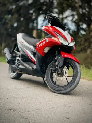 Yamaha Aerox 2019 11- 250 cc