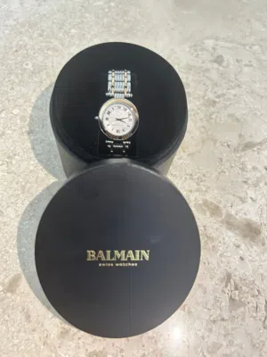 ساعة balmain للبيع  ماركة معروفة وجديدة