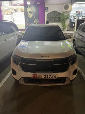SUV Kia in Abu Dhabi