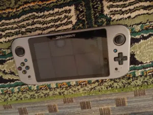 السلام عليكم محتاج نينتدو مهكر واهم شي بلبصرة