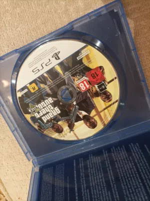 دسكه gta5 لي بلايستيشن 5و4