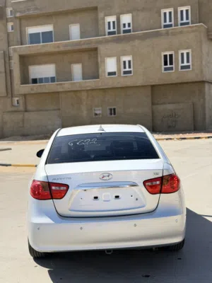 هيونداي افانتي2010