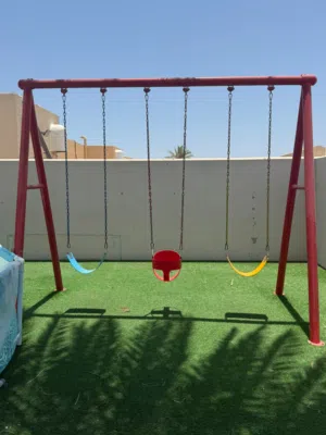 اروحه باللون الأحمر