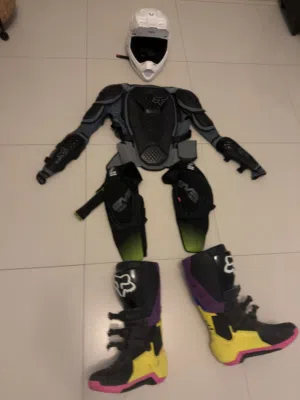 Full body Bike gear NEGOTIABLE check description