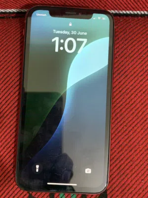 ايفون Xr للبيع