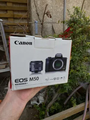 للبيع كامرا كانون 4K M50