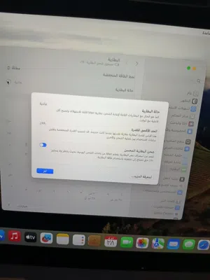 ماك بوك إير M1 نظيف جداً بحالة الوكالة (البطارية 99 )