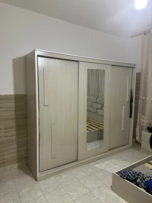 غرفة نوم كاملة لم تستعمل