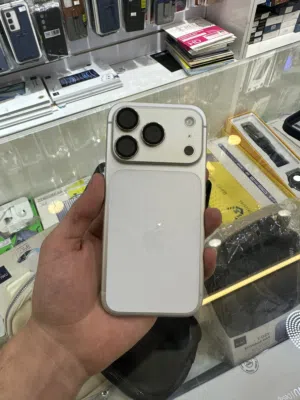 iPhone 17 Pro 512GB  Battery 98% مشحون 187 مره شرق اوسط ESIM