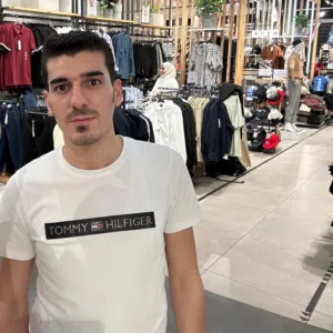 علي يونس 