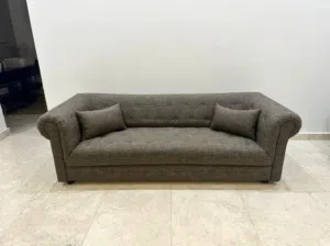 كنب نضيف مستخدم بس سنه واحد
