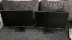 شاشتين ديل شبه جداد بسعر حرق dell monitors