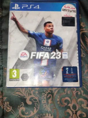 للبيع CD فيفا 23 للبلايستيشن 4 (PS4) بحالة ممتازة وشغال بدون أي مشاكل.