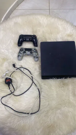 بلاستيشن 4 للبيع