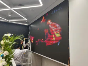 تأجير شاشات إعلانية داخلية وخارجية LED