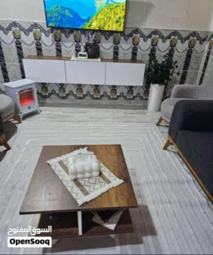 ميز بلازمه مع طبله وسطيه