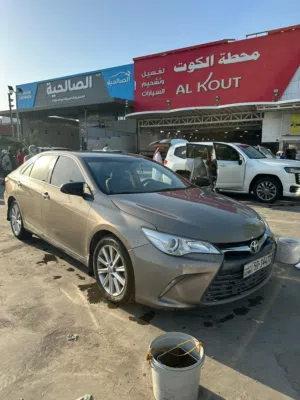 للبيع كامري 2017