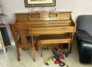 Wurlitzer Upright Wooden Antique Piano