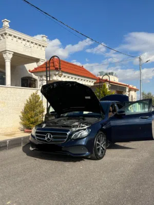 Mercedes E250 Night Package  Metallic Navy Blue موديل 2020 فحص كامل ولا ملاحضه مالك اول من الحره