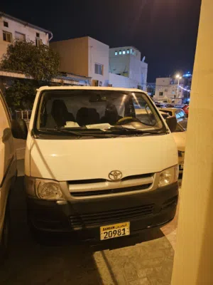 toyota hiace 2007