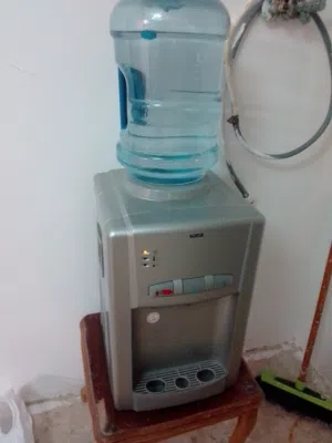 كولر ماء سونا بحاله جيده