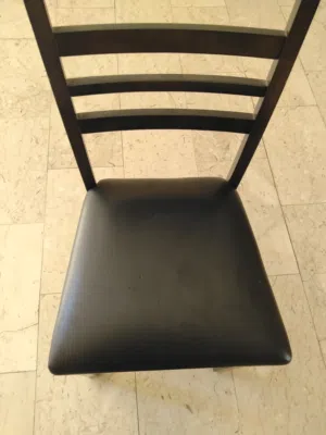 كرس نظيف جداً