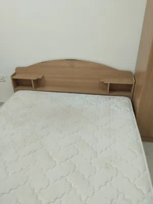 King size bed